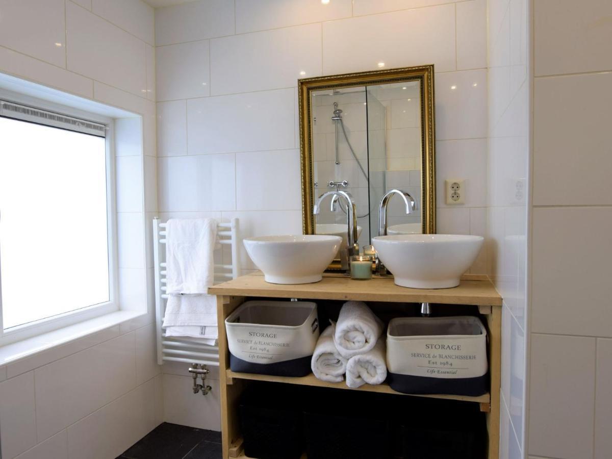 Hotel Beautiful Houseboat With Terrace Jacuzzi Den Haag Exterior foto